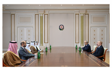 Prezident Ərəb Koordinasiya Qrupuna daxil olan üzv qurumların rəhbər şəxslərini qəbul edib - FOTO