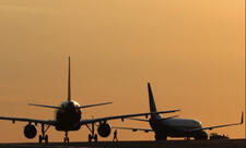 ABŞ-da aviasiya böhranı səbəbilə uçuşlar tamamilə dayana bilər