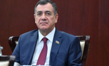 Millət vəkili:Köçürülməsi nəzərdə tutulan Neft Emalı Zavoduna vəsait ayırmağın nə mənası var?