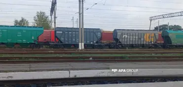 Ermənistan üçün Rusiya taxılı ilə yüklənmiş qatar Azərbaycandan Gürcüstana yola salınır - FOTO