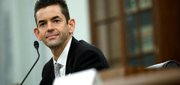 Tramp NASA-ya rəhbərlik etməsi üçün yenidən Ayzekmanın namizədliyini irəli sürüb