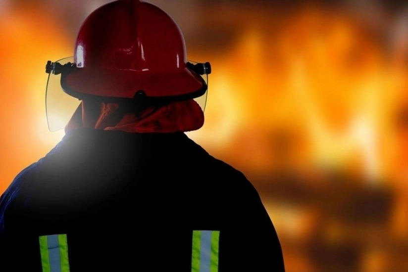 Ramanada restoran yanır