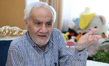 Əməkdar artist Vahid Əliyev vəfat edib