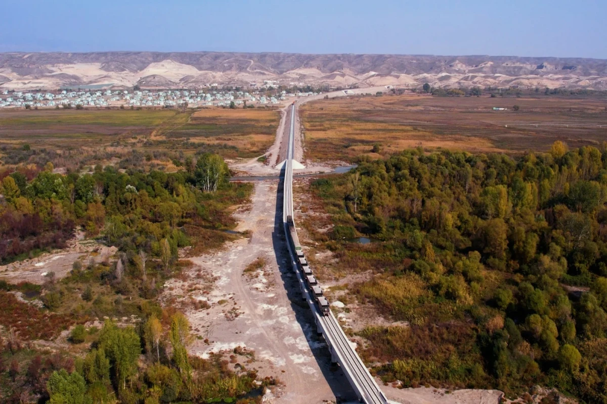 Horadiz–Ağbənd dəmir yolunun tikintisi üzrə görülən işlər açıqlanıb