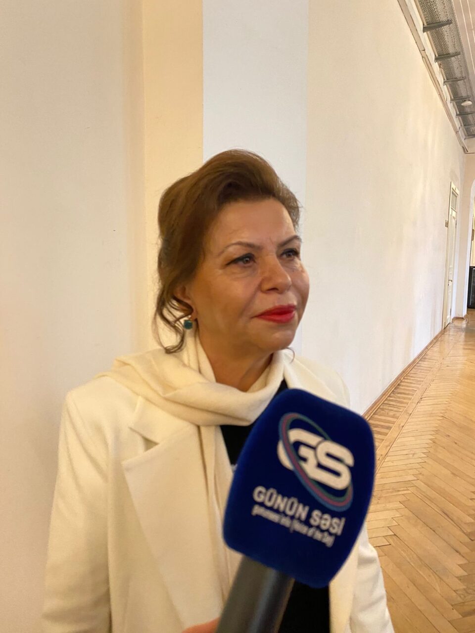 Mahirə Nağıqızı:”Xoşbəxtəm ki, tələbəsi olduğum universitetdə yubileyim keçirilir”