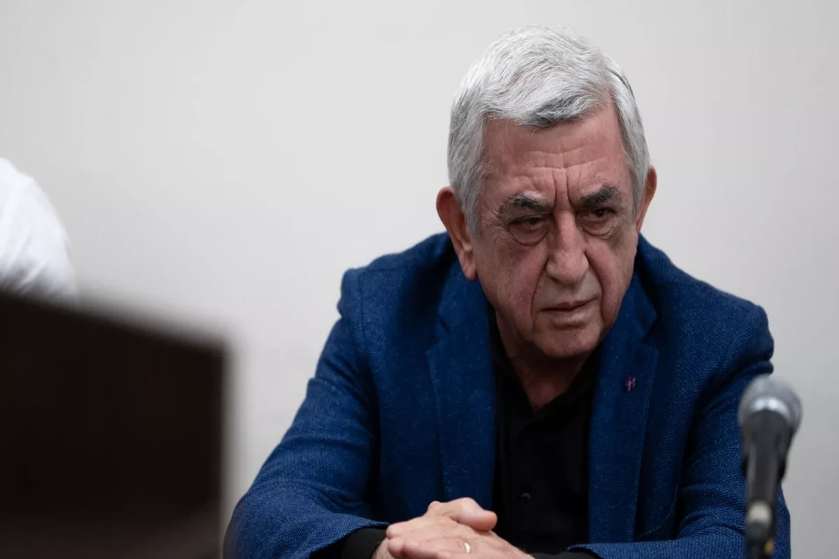 Serj Sarkisyanın Ermənistandan çıxışına qadağa qoyulub