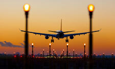 Avstraliyada eniş etdikdən sonra təyyarə alovlanıb