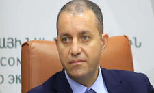 Ermənistanın sabiq iqtisadiyyat naziri saxlanılıb