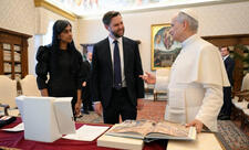 KİV: ABŞ-ın vitse-prezidenti Roma Papası ilə Türkiyənin İznik şəhərinə gedəcək