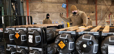 ABŞ Kambocaya silah embarqosunu ləğv edib