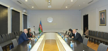 Emin Əmrullayev Fələstin səfiri ilə görüşüb