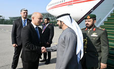 Birləşmiş Ərəb Əmirliklərinin müdafiə naziri Azərbaycana gəlib