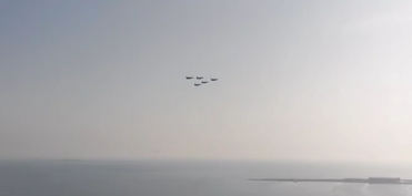 Bakıda hərbi paradda Türkiyənin F-16 təyyarələri uçuş həyata keçirib