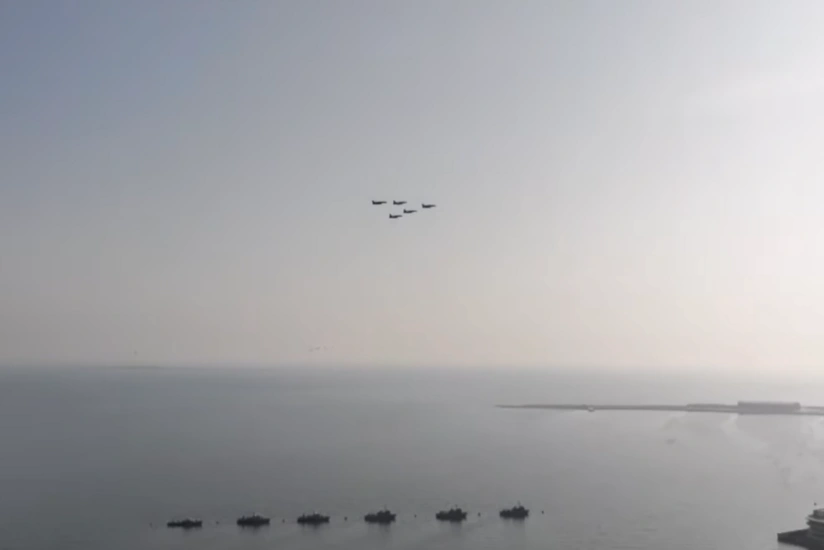 Bakıda hərbi paradda Türkiyənin F-16 təyyarələri uçuş həyata keçirib