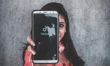 Malidə “TikTok” paylaşımlarına görə gənc qadın edam edilib