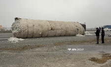 Bakı-Qazax yolunda pambıqla dolu maşın aşıb  - FOTO