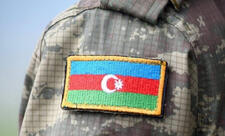 Müdafiə Nazirliyinin hərbi qulluqçularının aylıq vəzifə maaşlarının məbləğlərində dəyişikliklər edilib