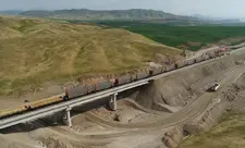 Zəngəzur dəhlizinə gedən Horadiz-Ağbənd dəmiryolunun tikintisi 68% tamamlanıb