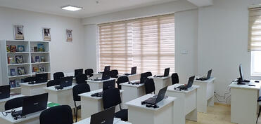 Son 5 ildə qəzalı məktəblərin sayı 2,5 dəfə azalıb