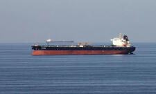 ABŞ İranı Hörmüz boğazında neft tankerini ələ keçirməkdə ittiham edib