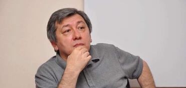 Altay Göyüşov Baş Prokurorluğa çağırılıb