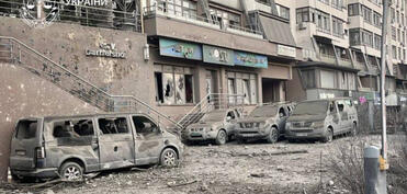 Kiyevə raket hücumu zamanı Azərbaycanın Ukraynadakı səfirliyinə ciddi ziyan dəyib - FOTO