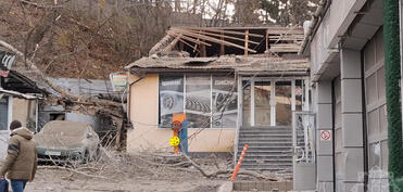 Rusiyanın Kiyevə son hücumu zamanı Azərbaycan səfirliyinin ərazisinə ciddi ziyan dəyib