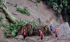 İndoneziyada torpaq sürüşməsi nəticəsində ölənlərin sayı 15-ə çatıb