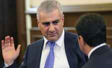 Karapetyanın şirkəti “Ermənistan elektrik şəbəkələri”ni idarə etməkdən məhrum edilib