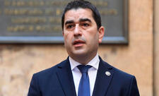 Papuaşvili Ukrayna hakimiyyətini nankorluqda ittiham edib