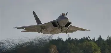 Çin pilotsuz təyyarəsinin Tayvan və Yonaquni arasında uçuşundan sonra Yaponiya təyyarələri havaya qalxıb