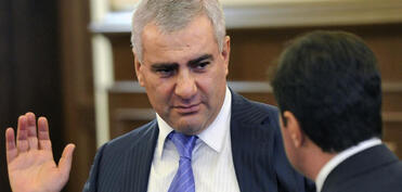 Karapetyanın şirkəti “Ermənistan elektrik şəbəkələri”ni idarə etməkdən məhrum edilib