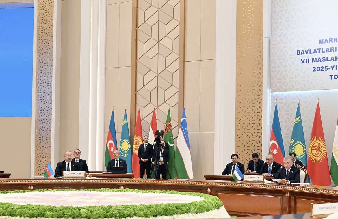 “Daşkənd sammiti tarixə düşdü”