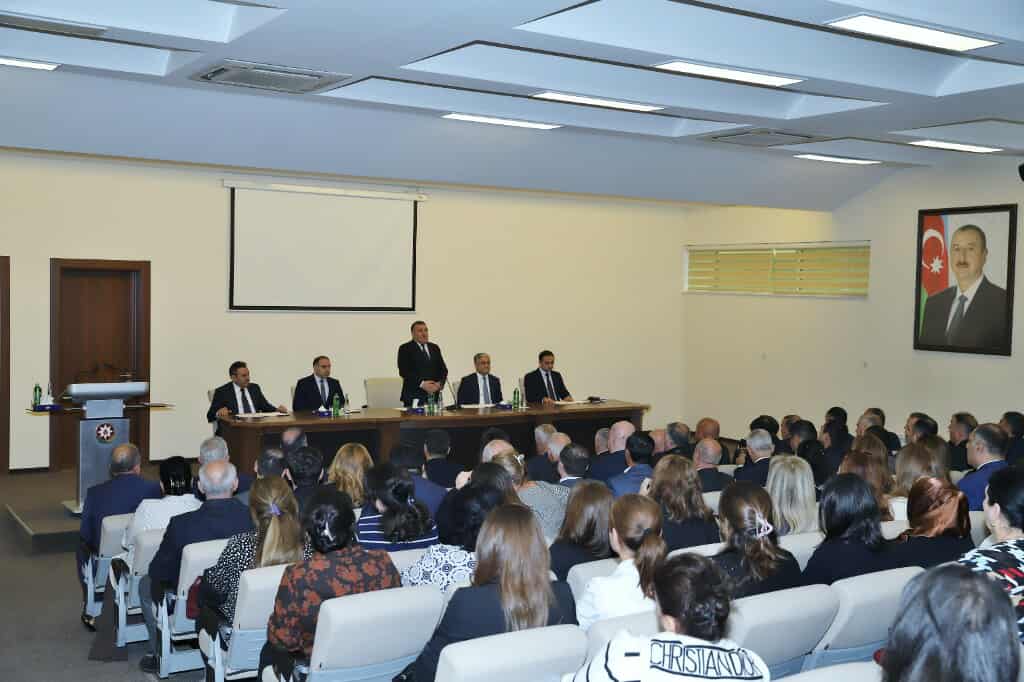 Paytaxt rayonlarında qışa hazırlıqla bağlı müşavirələr keçirilir