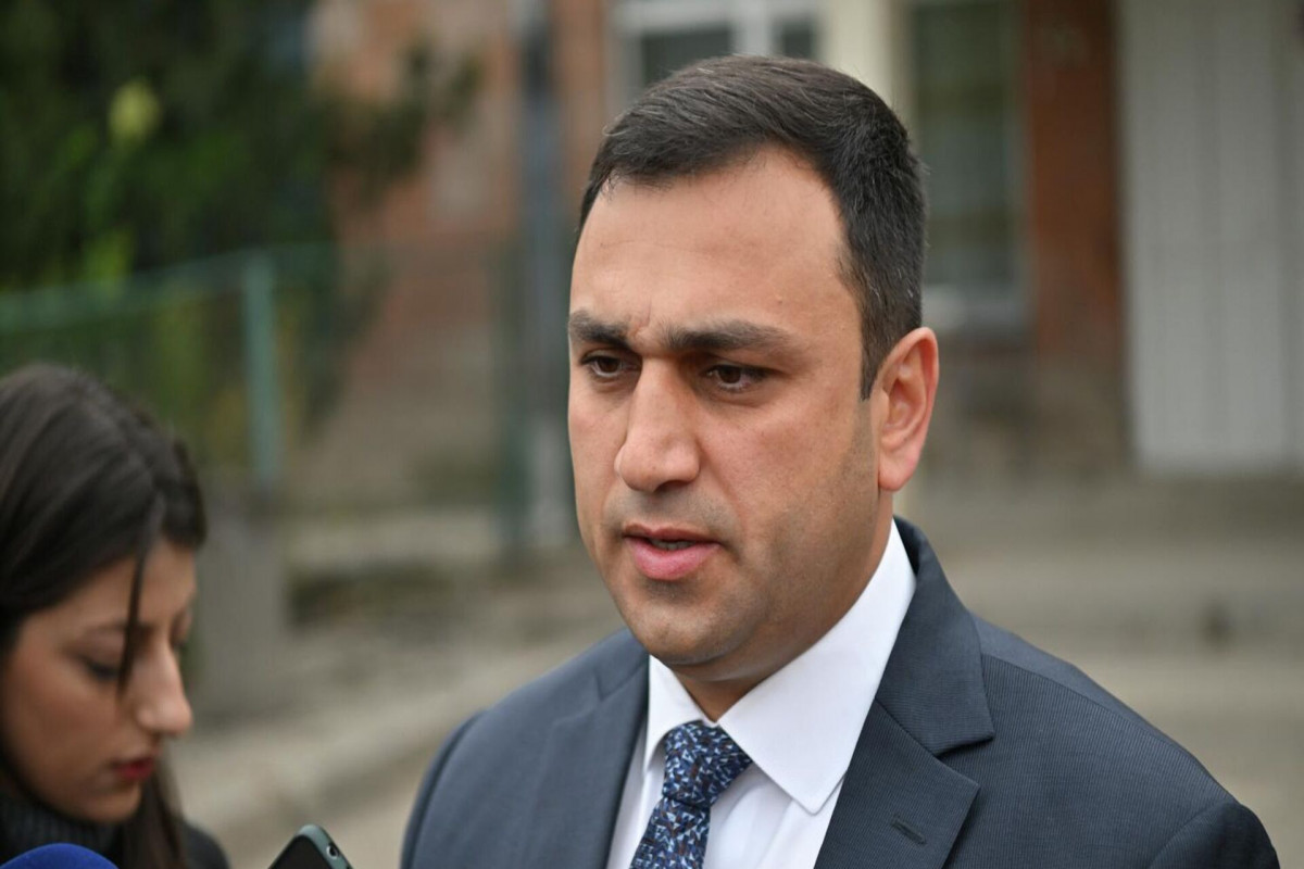 Paşinyanın partiyasının namizədi Eçmiədzində keçirilən yerli seçkilərdə qalib gəlib