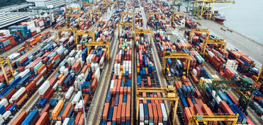 Azərbaycandan keçən nəqliyyat dəhlizlərilə daşınan yüklərin həcmi açıqlanıb