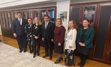 Hikmət Hacıyev və ABŞ Dövlət katibinin müavini Ermənistanla münasibətləri müzakirə edib