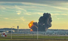 ABŞ-da yük təyyarəsi qəzaya uğrayıb: 7 ölü, 11 yaralı var