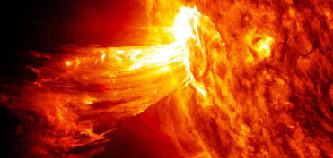 Günəş plazma buludu ulduzlararası obyektlə toqquşacaq