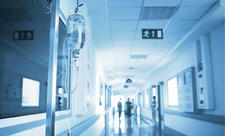 “Təmiz Dünya” sığınacağında 4-cü mərtəbədən düşən yeniyetmə qız ölüb