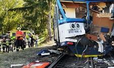 Çexiyada qatar toqquşmasında 57 nəfər xəsarət alıb