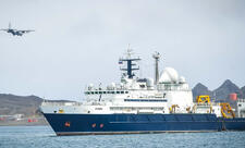 Britaniya Rusiyanı "Yantar"la bağlı hədələyir