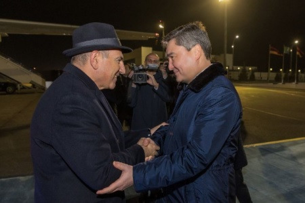 Paşinyan Qazaxıstanda səfərdədir