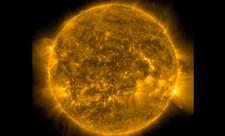 Günəşin görünən tərəfində iki yeni aktiv mərkəz yaranır