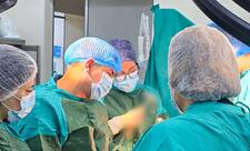 Sabunçu Tibb Mərkəzində süni oynağın qoyulması əməliyyatına başlanılıb