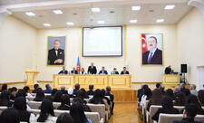 Konstitusiya və Suverenlik İli çərçivəsində Gəncədə konfrans keçirilib