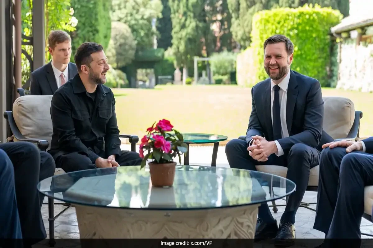 KİV: ABŞ vitse-prezidenti Zelenski ilə sülh planını müzakirə edəcək