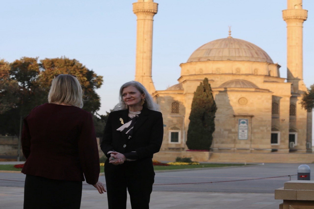 Dövlət katibinin müavini: ABŞ-Azərbaycan Strateji Tərəfdaşlıq Xartiyasının əsasını qoymaq şərəf idi