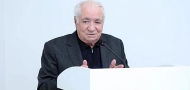 İlham Əliyev Vahid Əzizi "Şərəf" ordeni ilə təltif edib