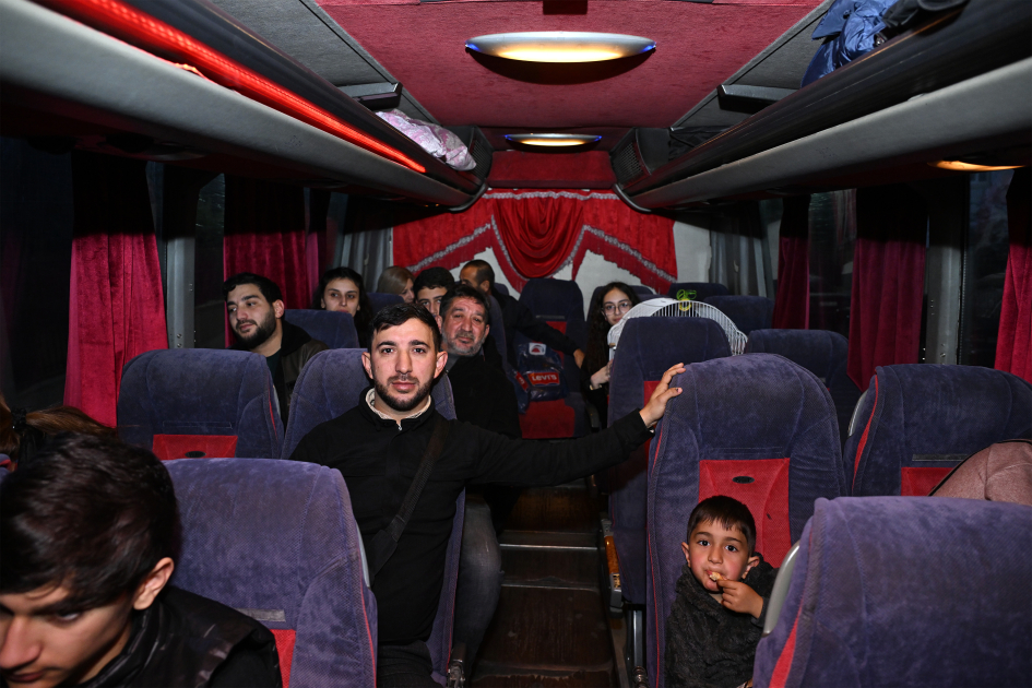 Zəngilan rayonunun Məmmədbəyli kəndinə növbəti köç karvanı yola salınıb